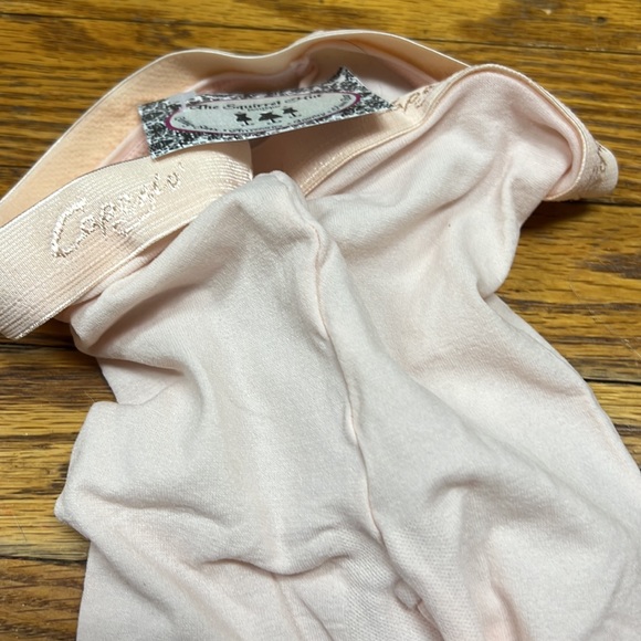 ❤️2/$15❤️5/$25❤️ CAPEZIO |  thick light pink footless tights - Picture 3 of 3